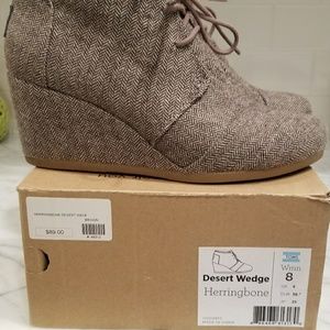 Toms Desert Wedge bootie in Herringbone